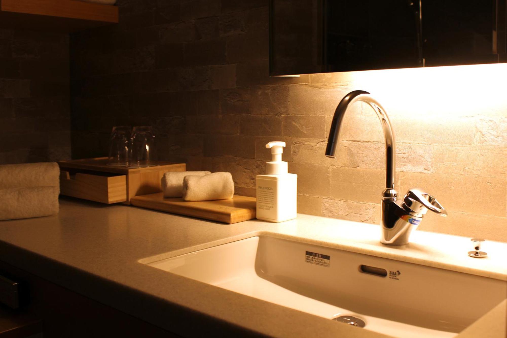 Hotel Shinmachi Rokkaku Grandereverie 4*